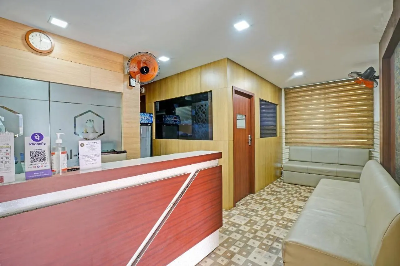 Capital O 87015 Hotel Al Salama 3*, Kochi